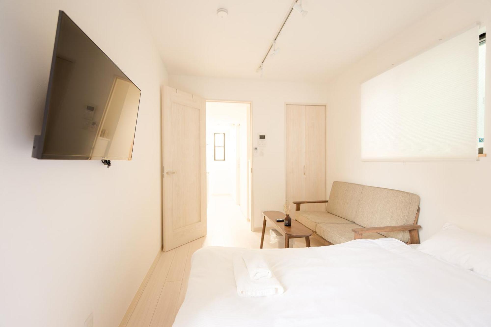 Calm Riverside Inn Close To Ikebukuro Токіо Екстер'єр фото