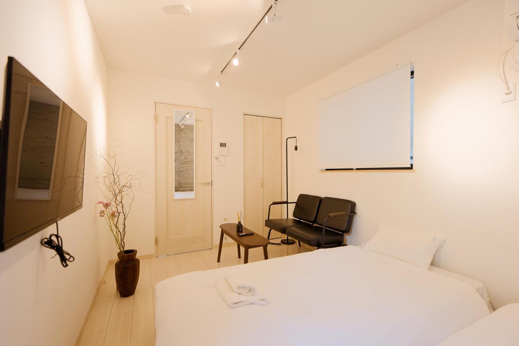 Calm Riverside Inn Close To Ikebukuro Токіо Екстер'єр фото