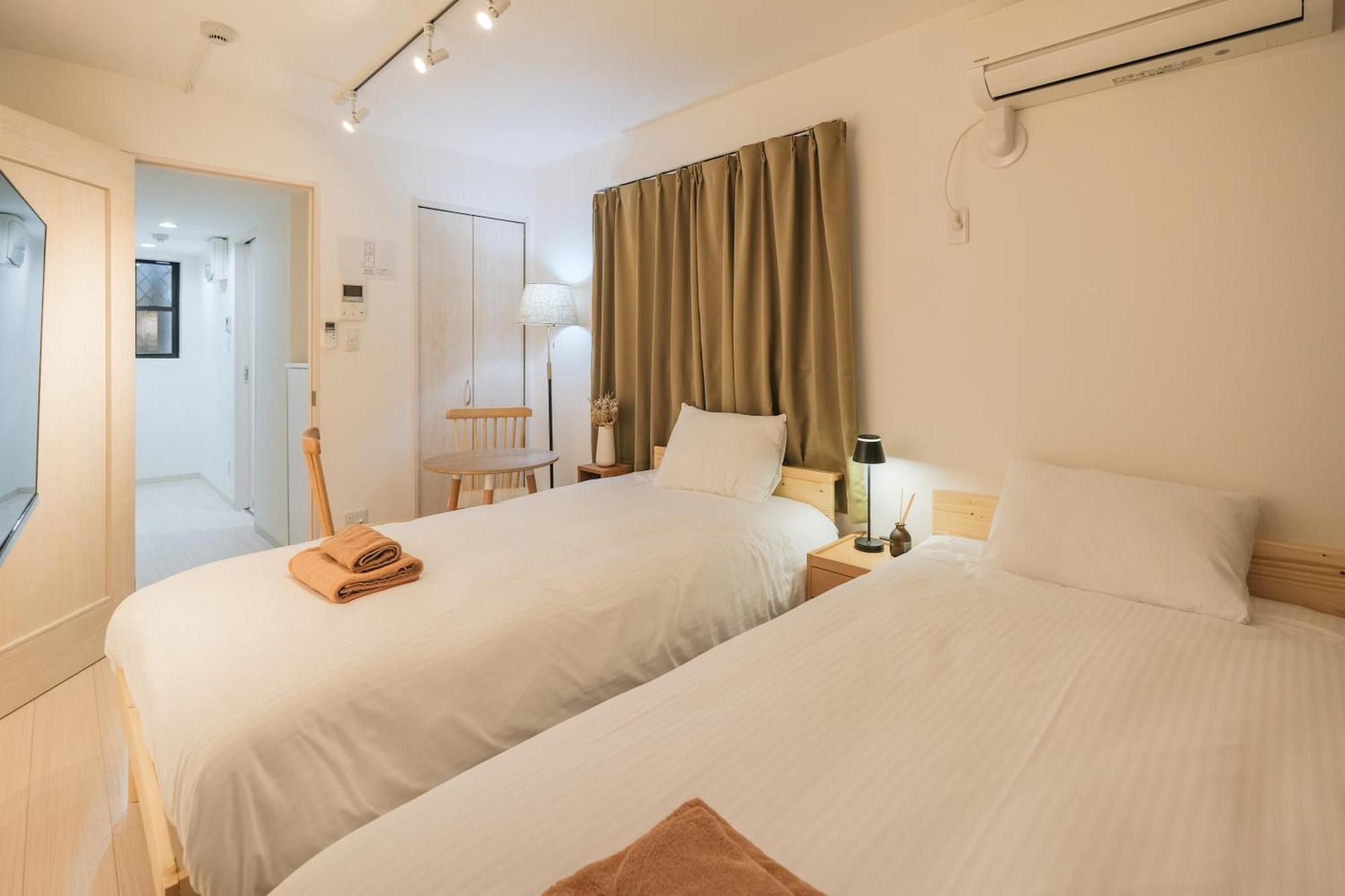 Calm Riverside Inn Close To Ikebukuro Токіо Екстер'єр фото